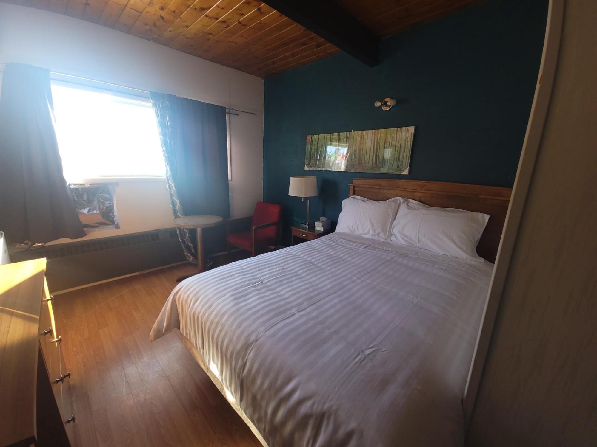 Rosthern Hotel מראה חיצוני תמונה