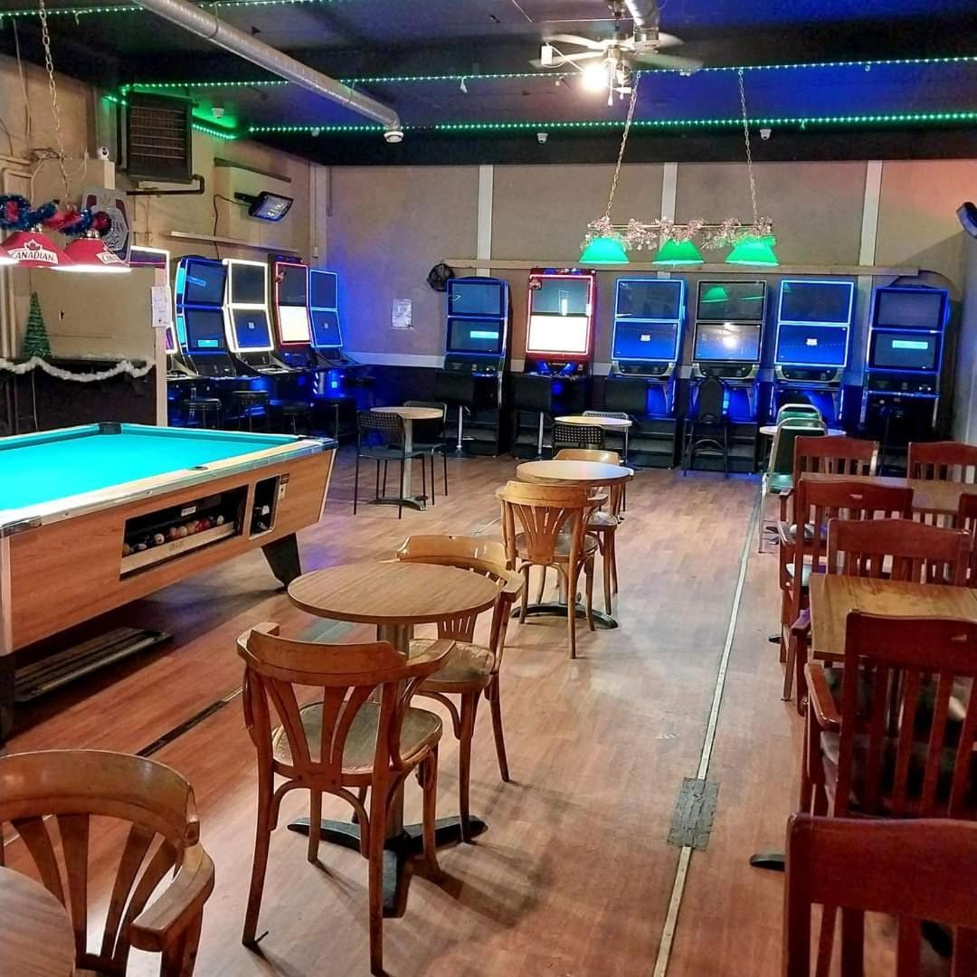 Rosthern Hotel מראה חיצוני תמונה